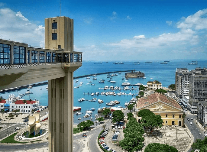 Elevador Lacerda transportou mais de 100 mil usuários no Carnaval