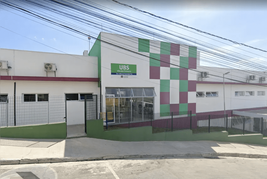 Elevador cai com sete pessoas em UBS de Caieiras