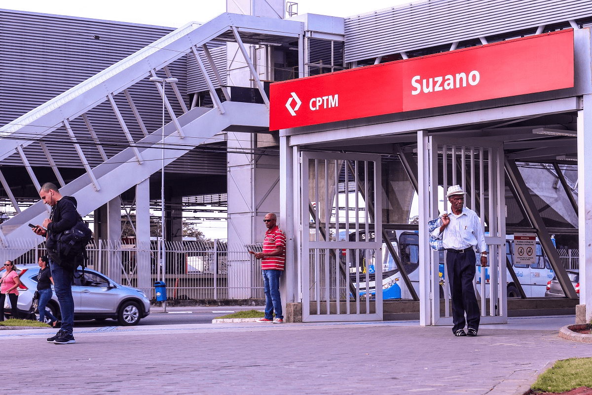 Escada rolante da estação Suzano está em manutenção preventiva