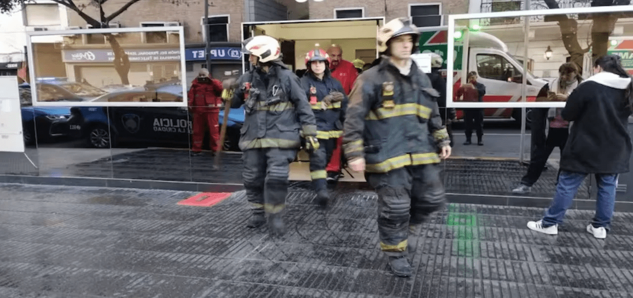 Acidente em elevador deixa dois feridos na Argentina