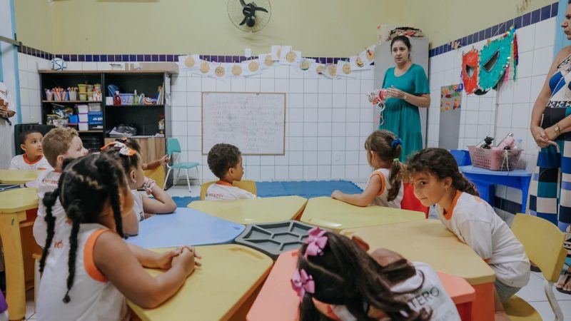 Niterói planeja instalar 11 elevadores e duas plataformas de acessibilidade em escolas municipais